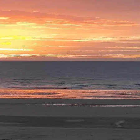 Near Belgian Coast With Sea View 코크시데