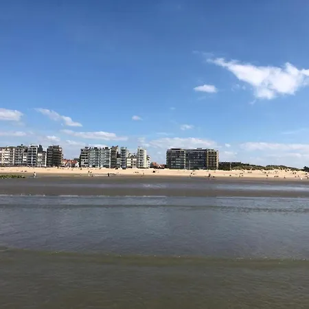 Апартаменты Near Belgian Coast With Sea View Коксейде